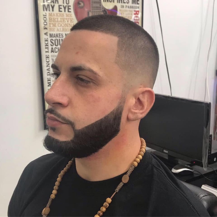 Full dark beard shaped clean, front view, La Barberia